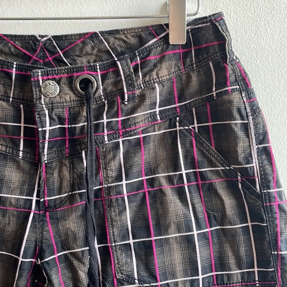 Plaid The North Face Shorts Size 6 - Picture 2 of 6